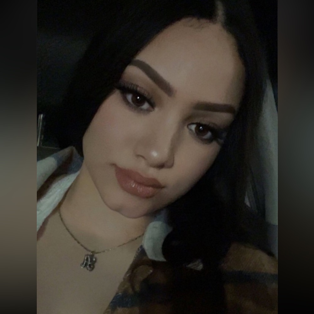 Meet your Posher, Alondra